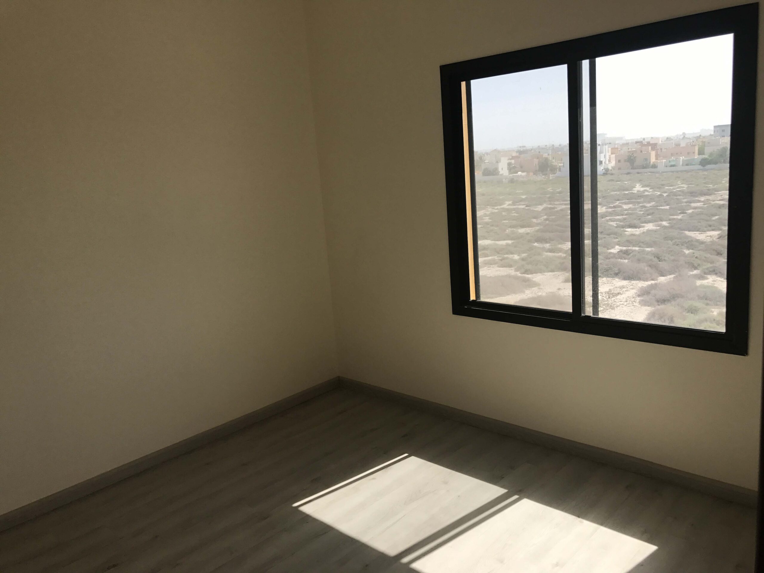 Flat for rent Semi-furnished located in Bu Quwah (Saraya 2)