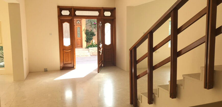 Spacious villa for rent located in Jidhafs