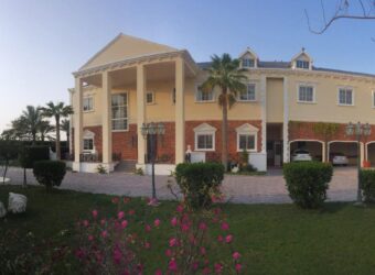 Luxury villa with size of 4800 SQM land offered for sale located in Janabiyah